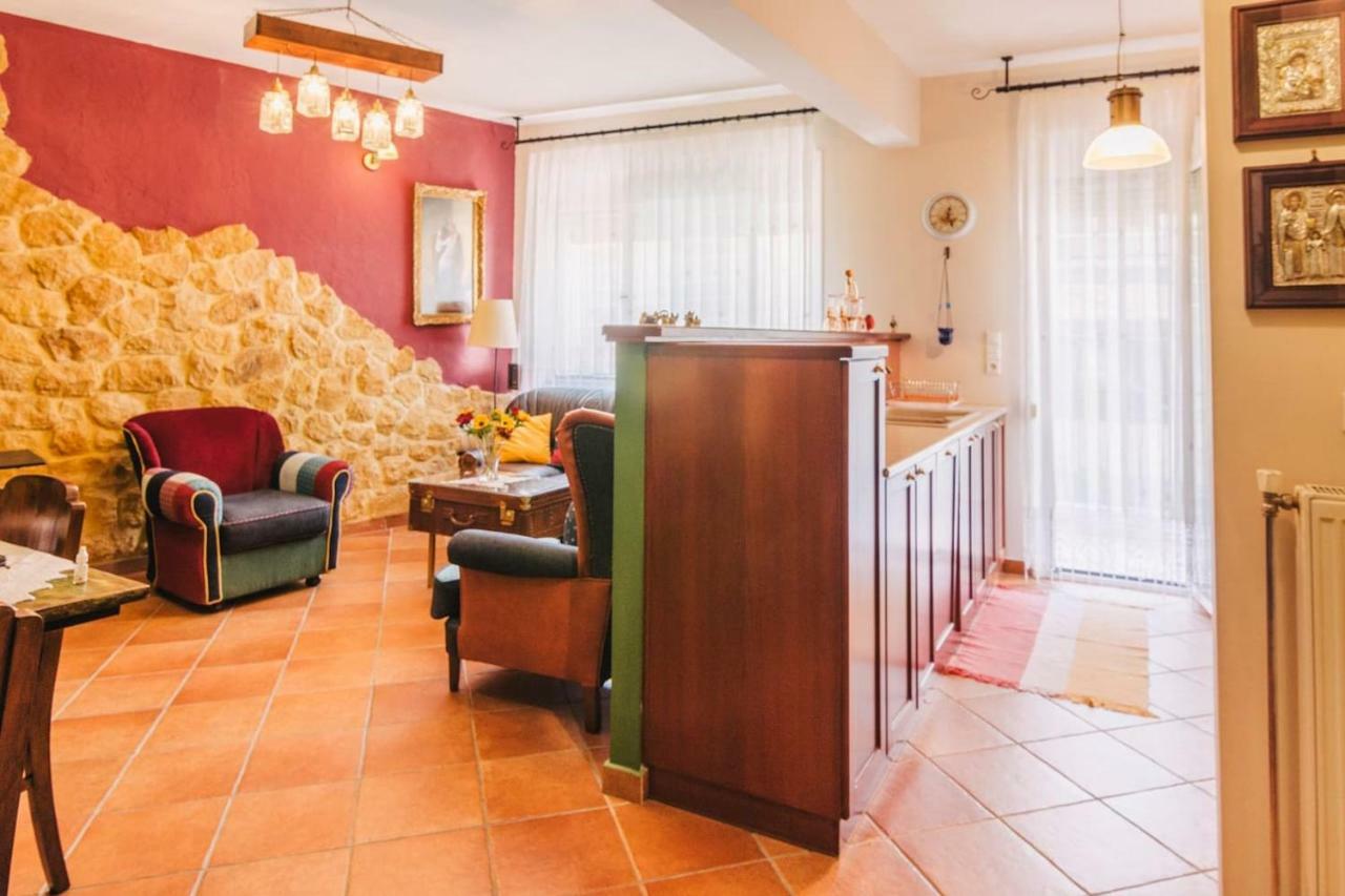 Gallery Home,Downtown, Ioannina. Екстер'єр фото